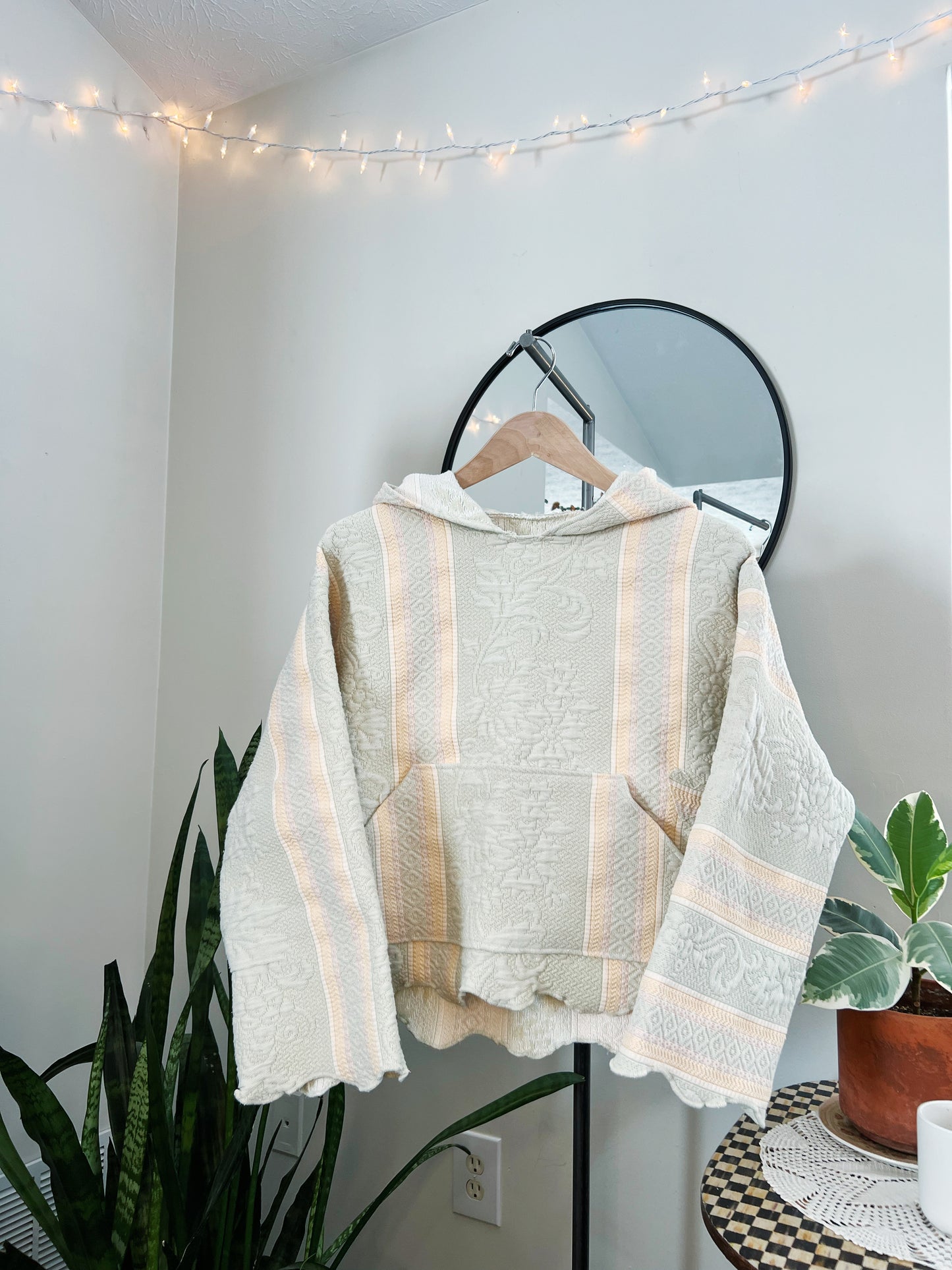 Coco Blanket Hoodie: Sage Honey